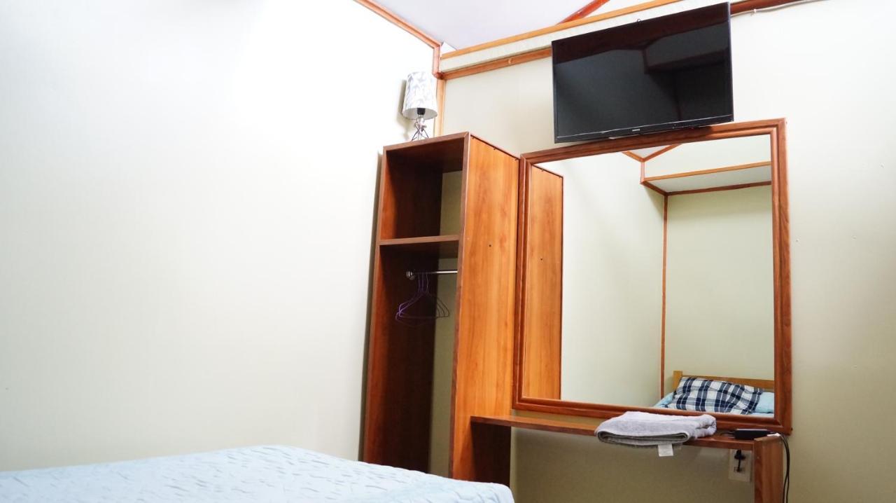 Hostal Bernardita 纳塔列斯港 外观 照片